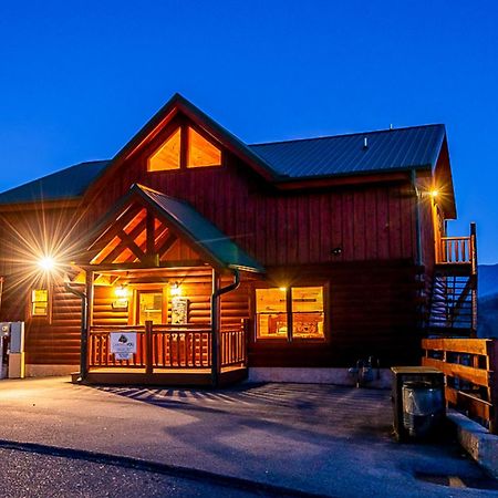 Highland Plunge Villa Pigeon Forge Exterior foto